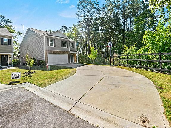 3rd image of 2000 Lmridge Rd