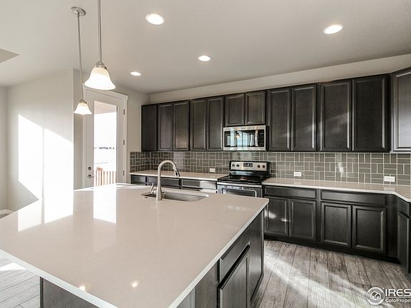 4th image of 16502 Fairbanks Ct N