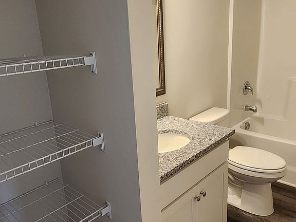 5th image of 343 Alameda Ln
