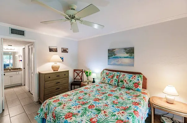 600 Neapolitan Way #332 — Photo 13