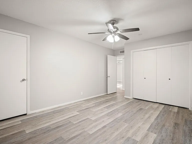 910 Duncan Ln #56 — Photo 10