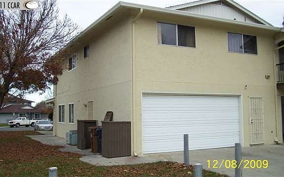 2nd image of 2405 Lemontree Ct Unit 3