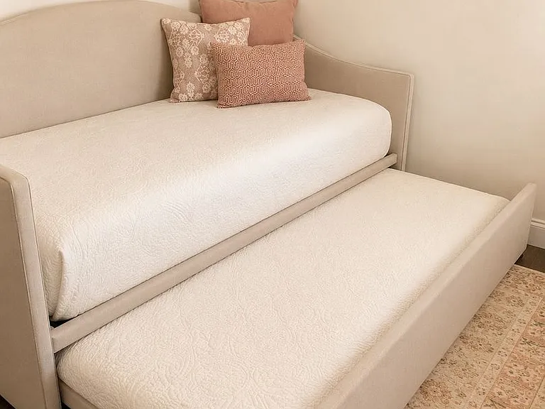 9002 Lodge Ct — Photo 20