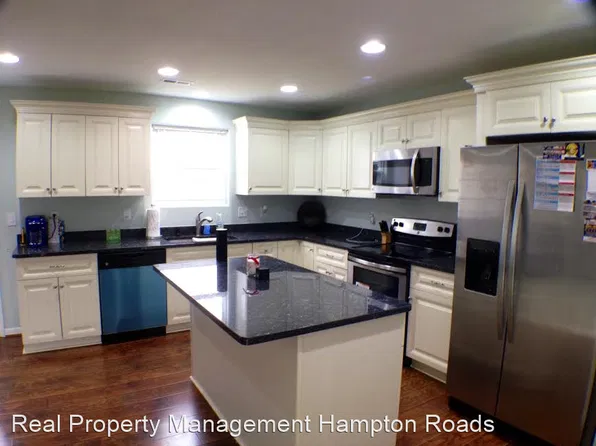 9404 Willow Ter, Norfolk, VA 23503