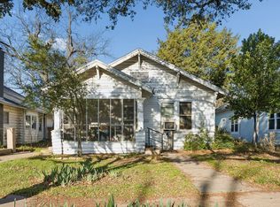 627 N Winnetka Ave, Dallas, TX 75208