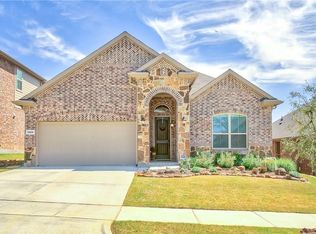 3909 Crosstrees Dr, Denton, TX 76210