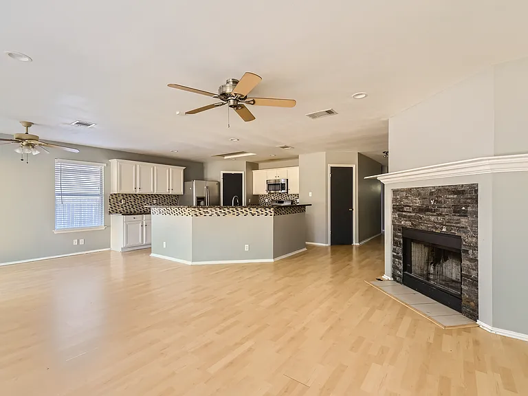 3104 Jubilee Trl — Photo 6