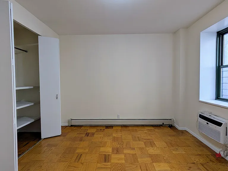 555 E 78th St #3E — Photo 3