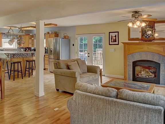 4th image of 6460 Buckshot Pl NW