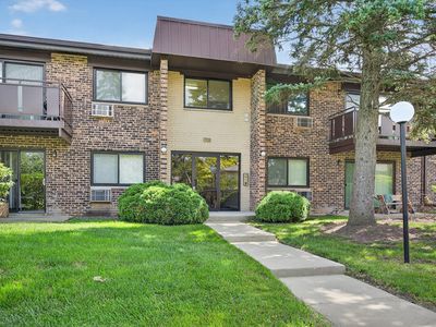 2616 N Windsor Dr Unit 102, Arlington Heights, IL, 60004