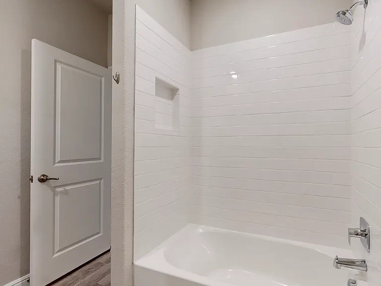 436 Dunmore Dr — Photo 14