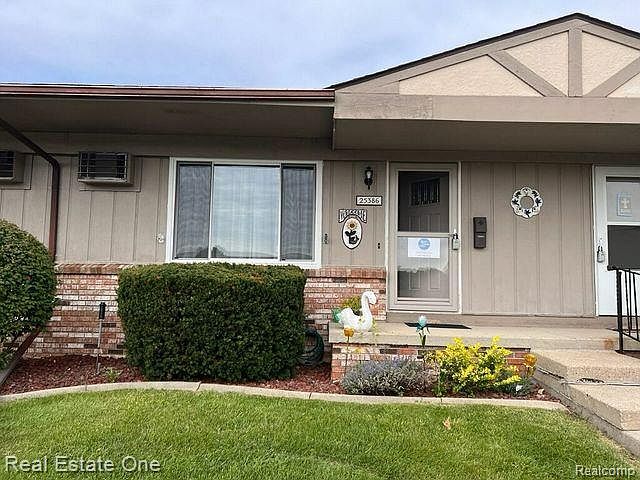 1st image of 25386 Potomac Dr #7