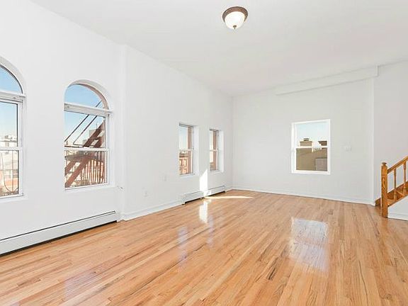 2nd image of 120 4th Pl #4