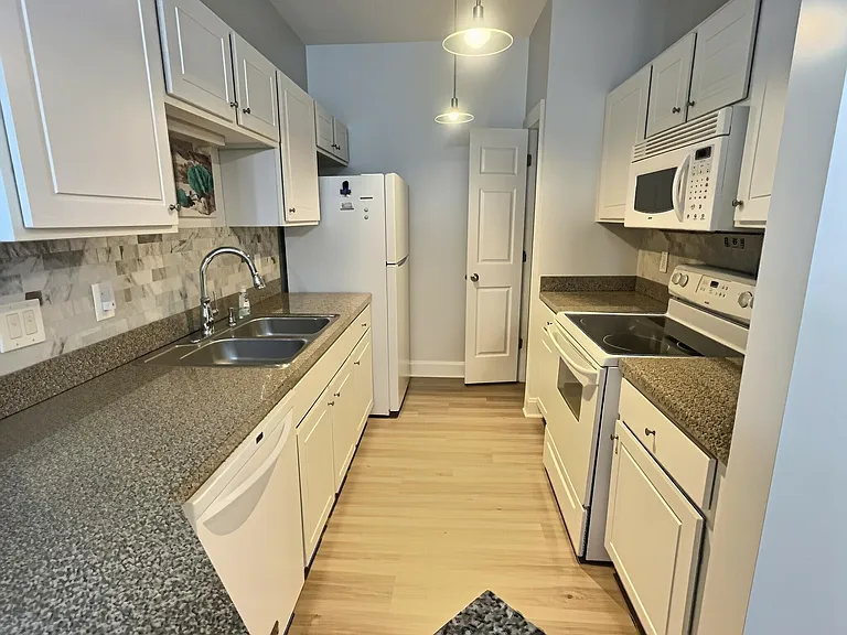 4933 Crab Pond Ct #4-203 — Photo 11