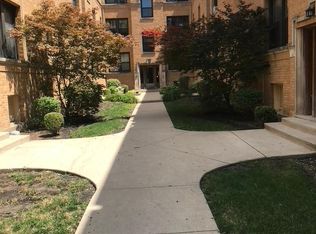 2333 N Spaulding Ave #1A, Chicago, IL 60647