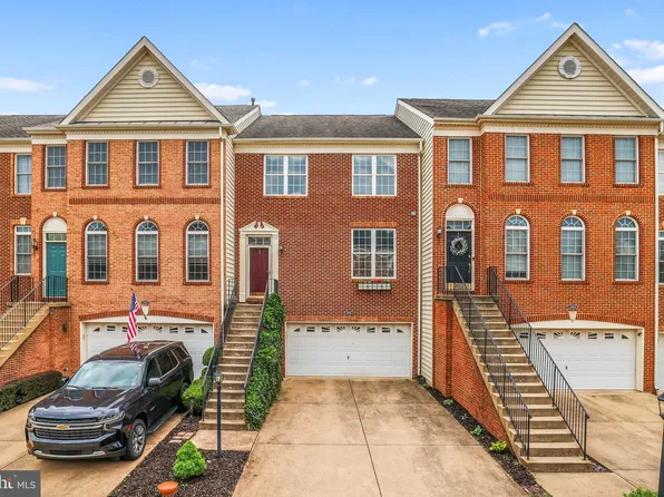 22605 Welborne Manor Sq, Ashburn, VA 20148