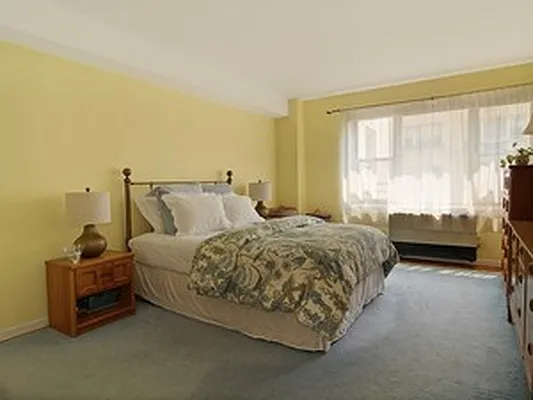 Sold by Corcoran | media 8