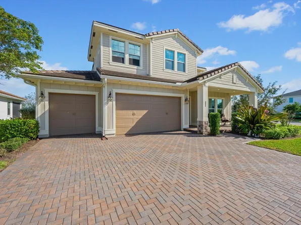 984 Sterling Pine Place, Loxahatchee, FL 33470