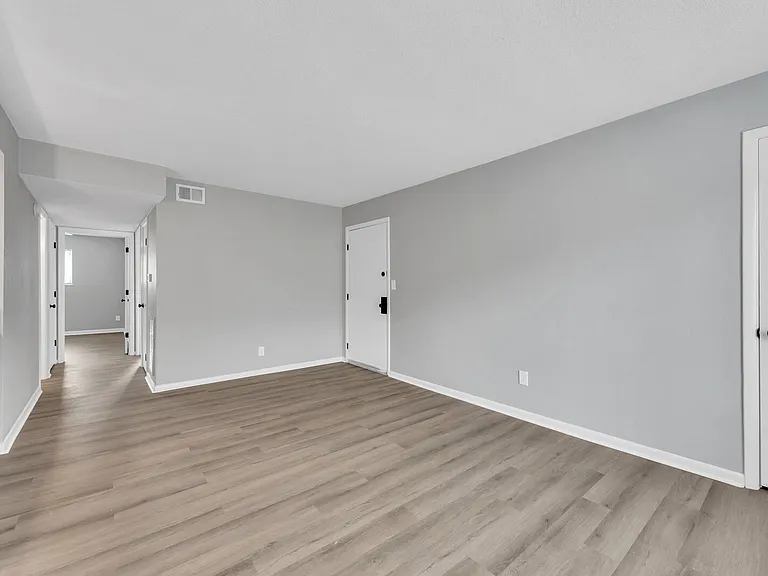 1535 Johnstons Rd — Photo 35
