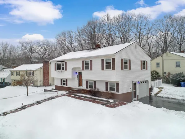 366 Blevens Drive, Manchester, NH 03104