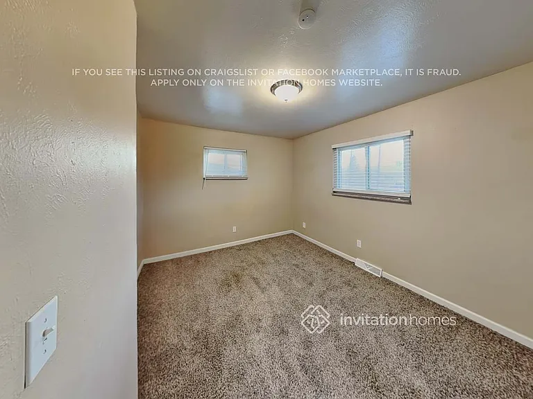 9174 Lander St — Photo 9