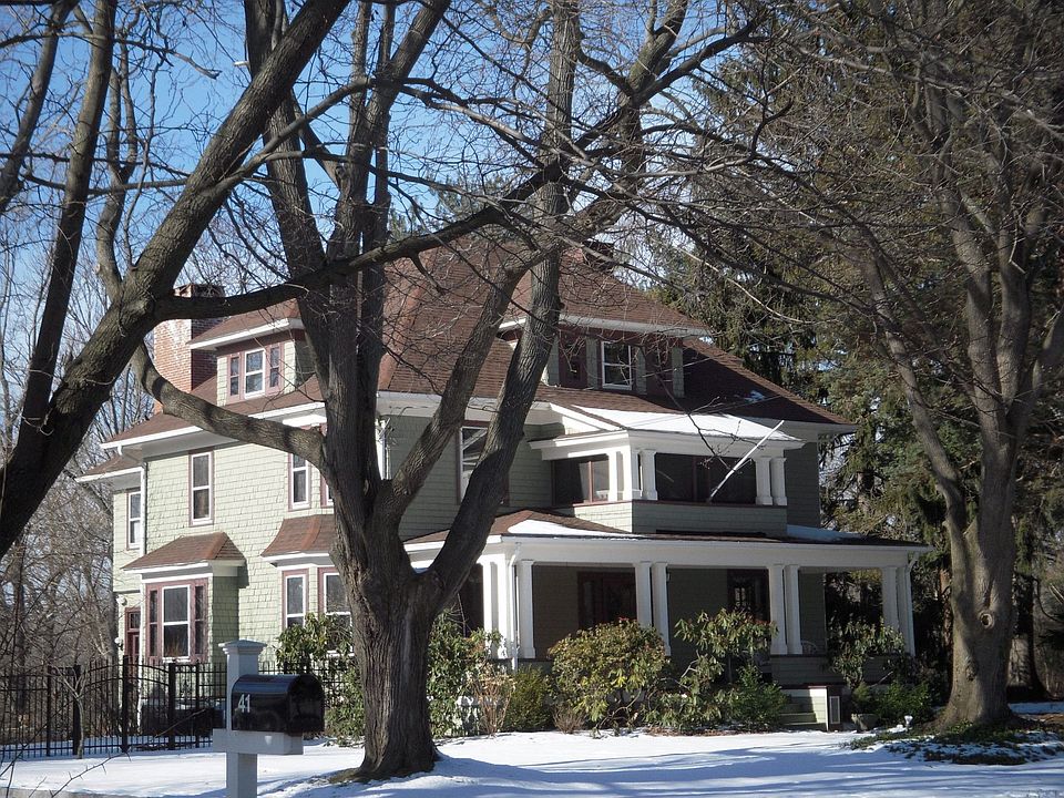 43 Highland Avenue