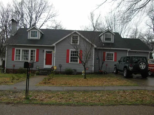 238 E Sherrod Ave, Covington, TN 38019