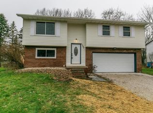 5392 Fishcreek Rd, Stow, OH 44224