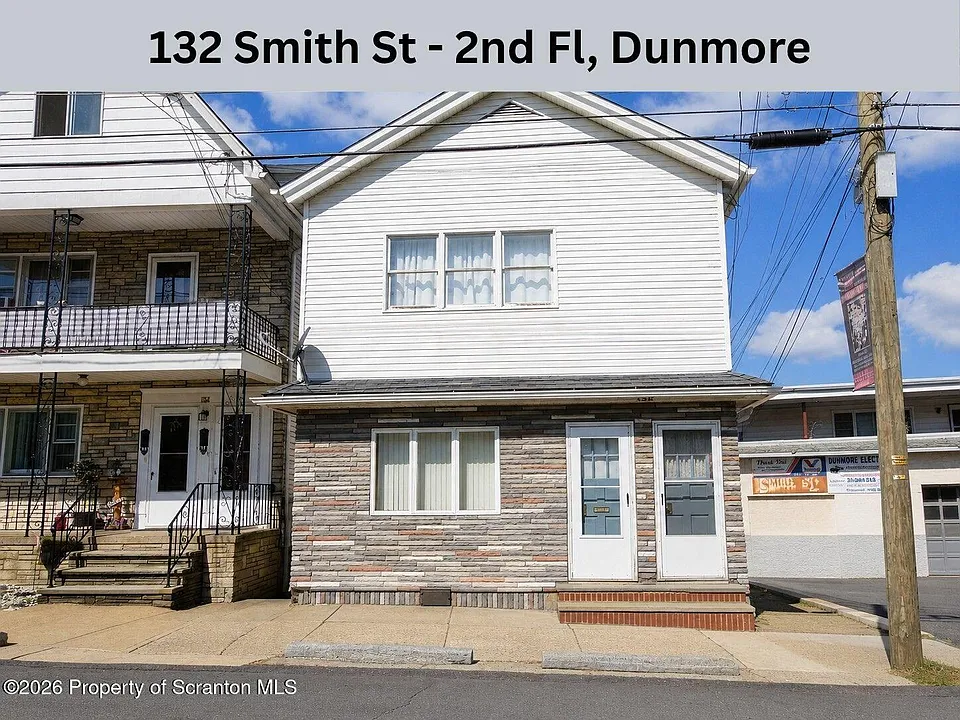 132 Smith St #2