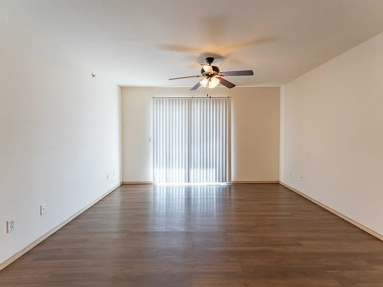 Battlefield Park Apartments — Photo 50