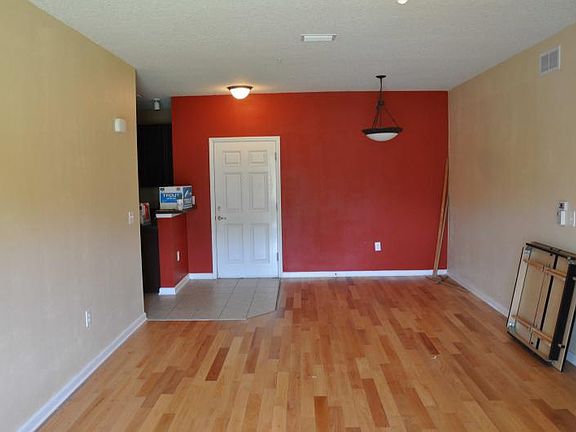 5th image of 4920 Key Lime Dr Unit 108