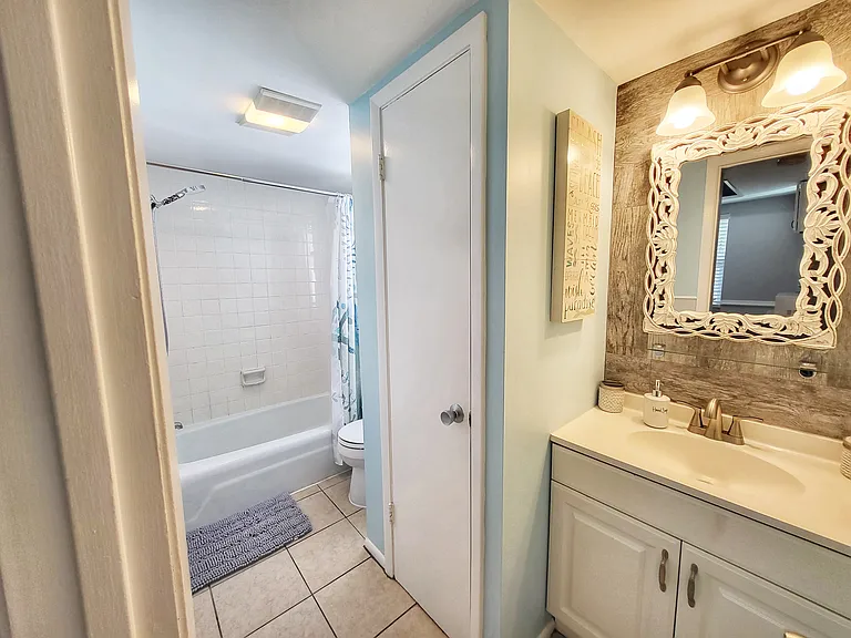 125 Avenida Veneccia #5SARASOTA — Photo 6