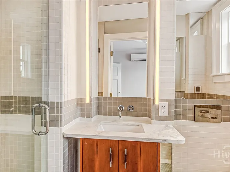 31 E Jones St #3 — Photo 20