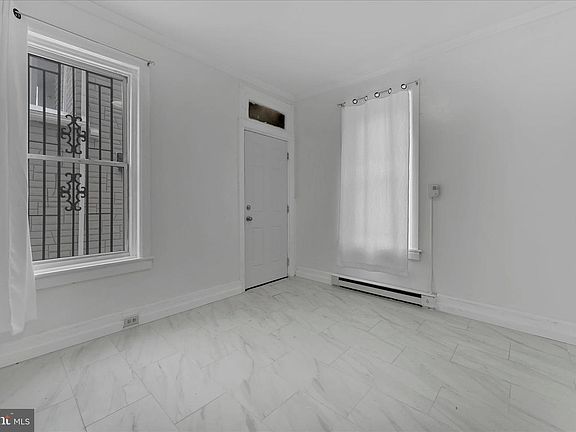 2nd image of 641R Bingaman St