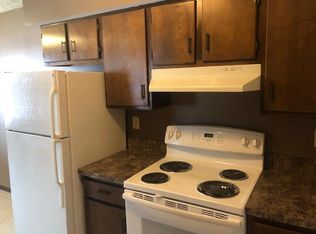 1806 Knox St APT 17, Lincoln, NE 68521