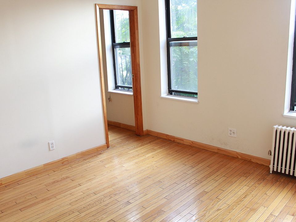 1st image of 200 2nd Ave APT 32