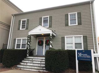 15 Green St FLOOR 2, Huntington, NY 11743