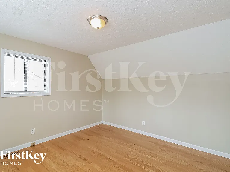 2845 Forest Wood Dr NE — Photo 16