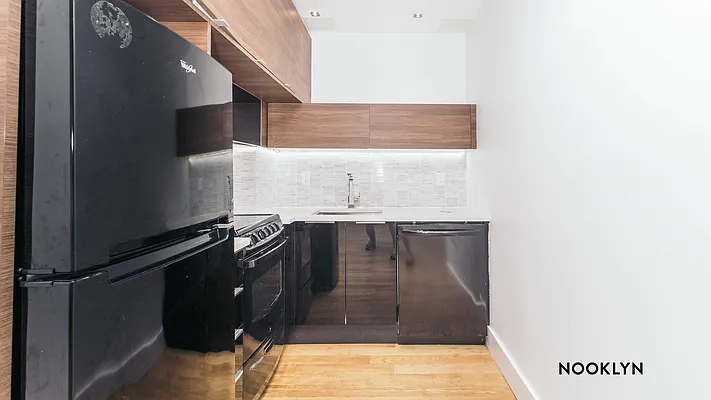 Rented by Nooklyn NYC LLC | media 2