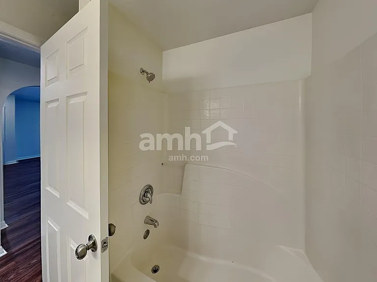 7740 Harbor Lake Dr — Photo 17