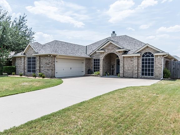 2nd image of 2110 Nugent Dr