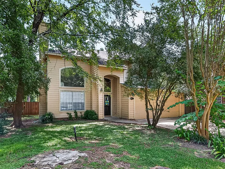 150 Wisteria Walk Cir — Photo 2