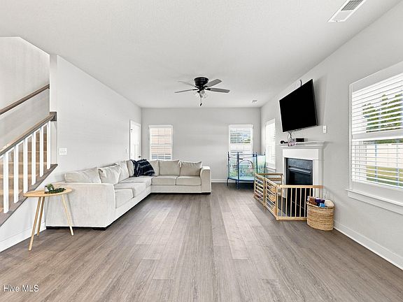 4th image of 3706 Goose Pond Way