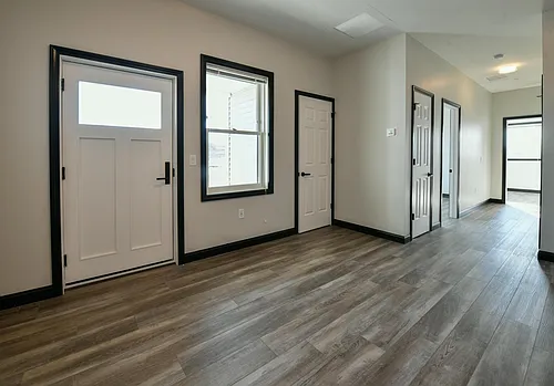 77 Whiting St #2C Photo 1