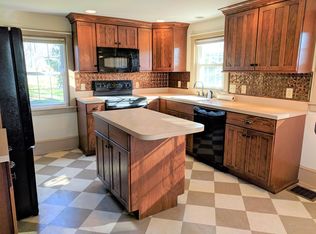 1059 Creek Rd, Pottstown, PA 19465