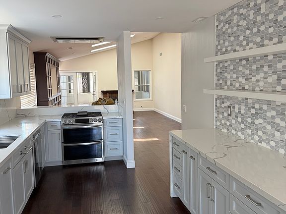 2nd image of 6250 Calle Bodega #6250