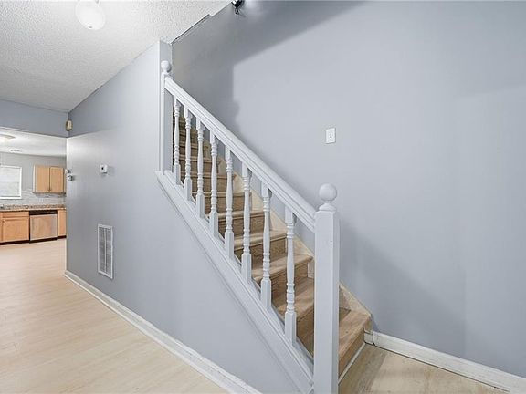4th image of 2125 Shoals Way