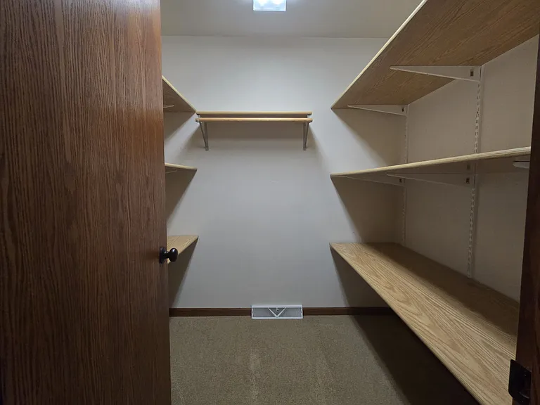 W3132 Glenbrooke Ct — Photo 10