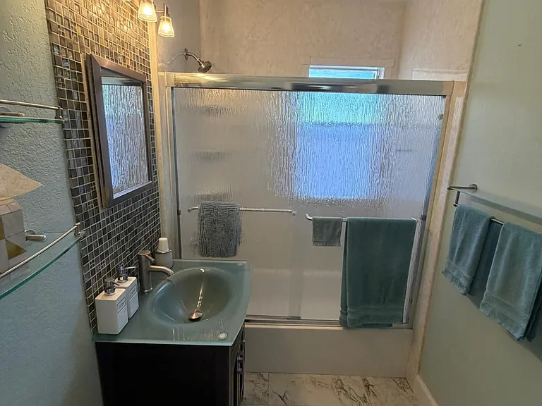 1007 Avon Rd — Photo 15