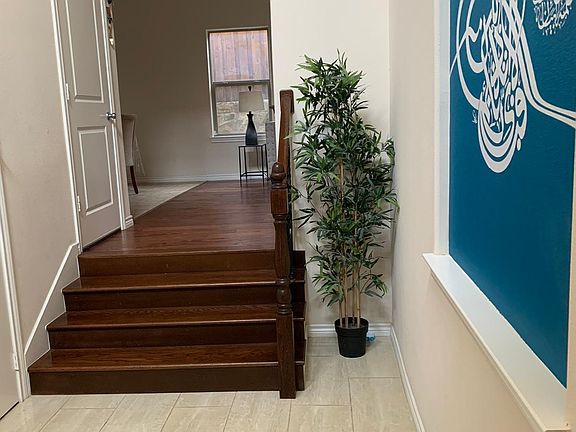 Entry way